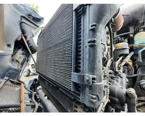 KENWORTH T700 COOLING ASSEMBLY (RAD, COND, ATAAC)
