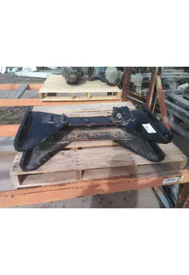 KENWORTH T700 CROSSMEMBER