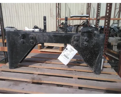 KENWORTH T700 CROSSMEMBER