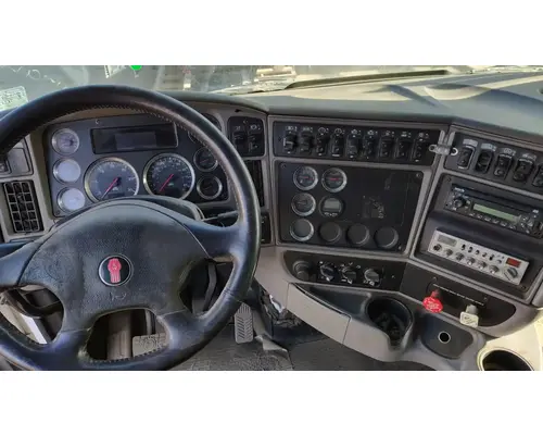 KENWORTH T700 Cab Assembly