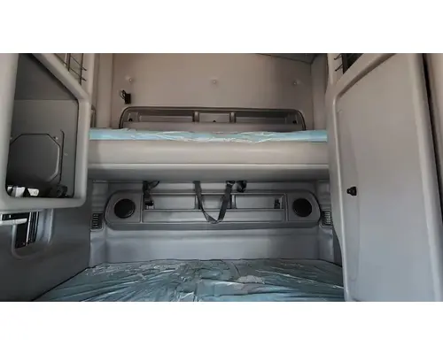 KENWORTH T700 Cab Assembly