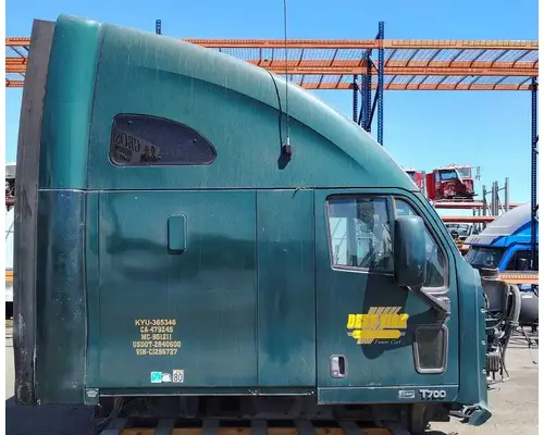 KENWORTH T700 Cab Assembly