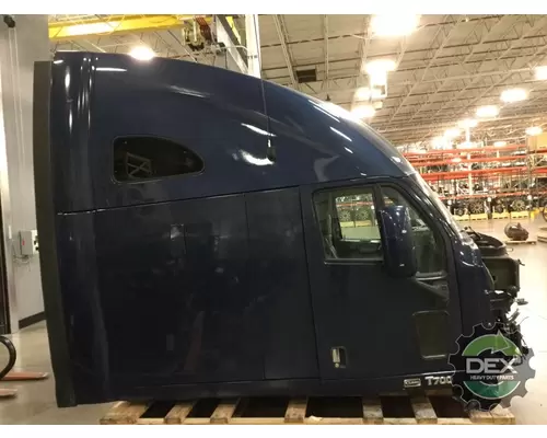 KENWORTH T700 Cab