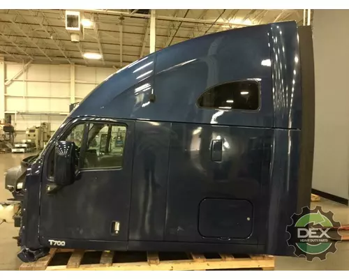 KENWORTH T700 Cab