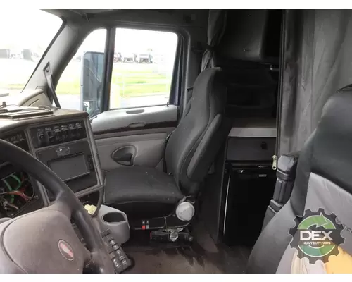 KENWORTH T700 Cab