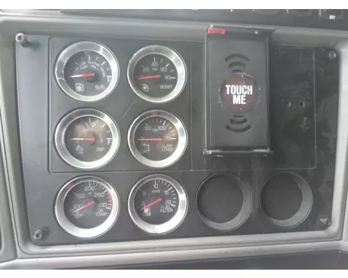 KENWORTH T700 DASH PANEL