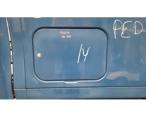 KENWORTH T700 DOOR, COMPARTMENT