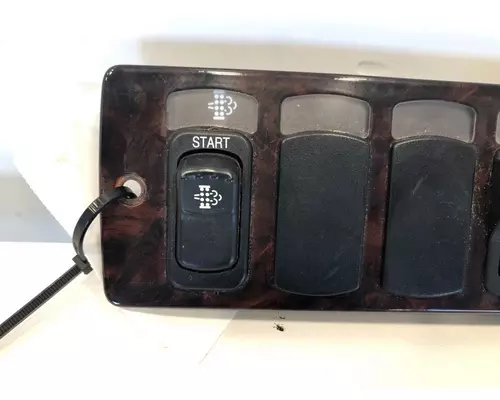 KENWORTH T700 Dash  Console Switch