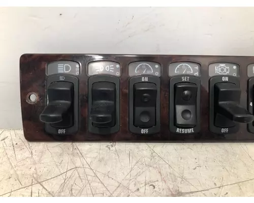 KENWORTH T700 Dash  Console Switch