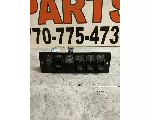 KENWORTH T700 Dash  Console Switch