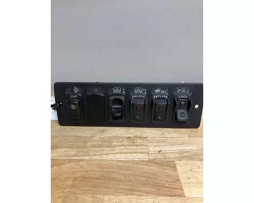 KENWORTH T700 Dash Panel