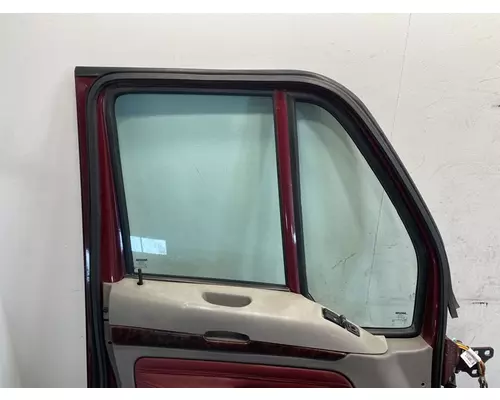 KENWORTH T700 Door Assembly, Front