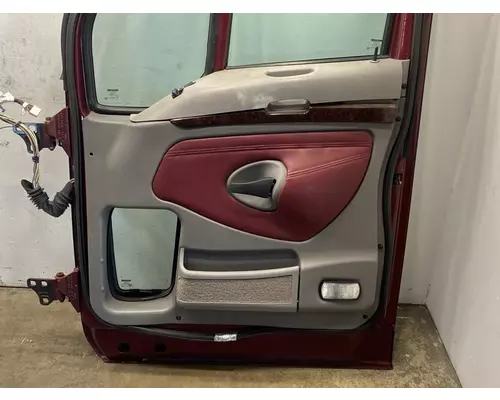 KENWORTH T700 Door Assembly, Front
