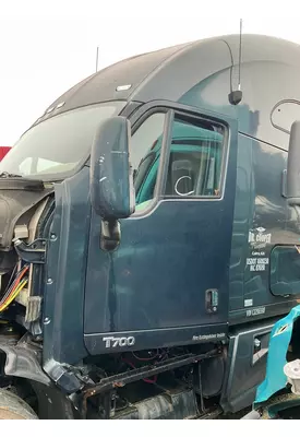KENWORTH T700 Door Assembly, Front