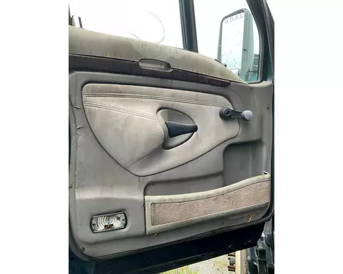 KENWORTH T700 Door Assembly, Front