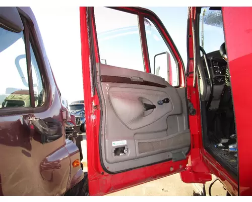 KENWORTH T700 Door Assembly, Rear or Back