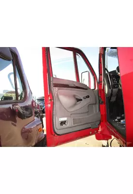 KENWORTH T700 Door Assembly, Rear or Back