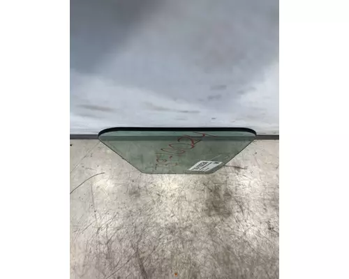 KENWORTH T700 Door Peeper Glass