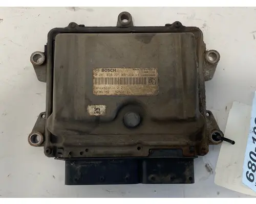 KENWORTH T700 ECM (EGR Maintenance Reminder)