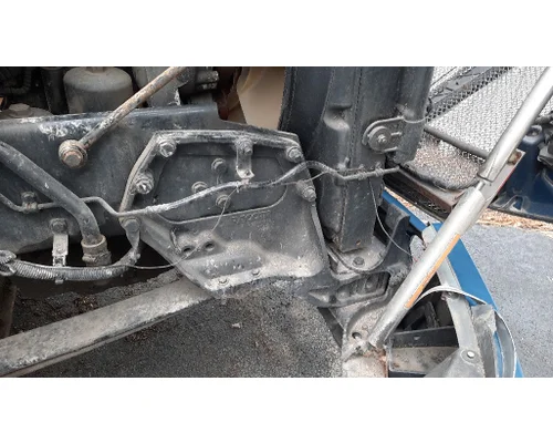 KENWORTH T700 FRAME HORN