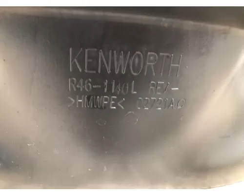 KENWORTH T700 Fender Extension