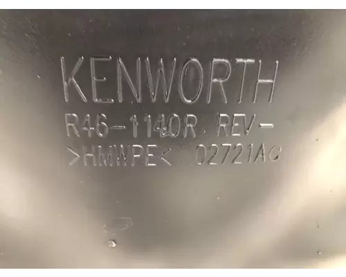 KENWORTH T700 Fender Extension