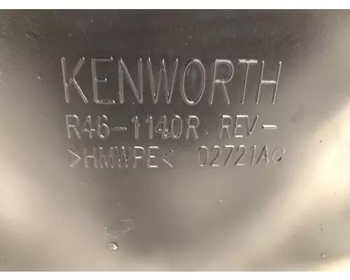 KENWORTH T700 Fender