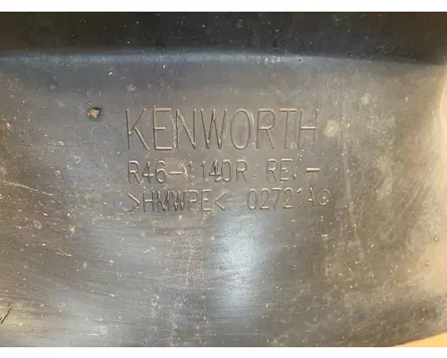 KENWORTH T700 Fender