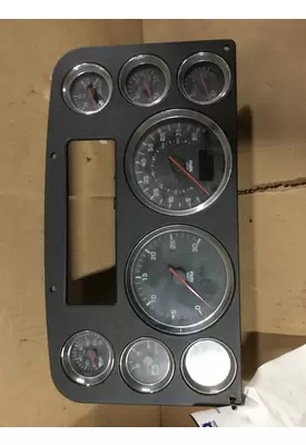 KENWORTH T700 GAUGE CLUSTER