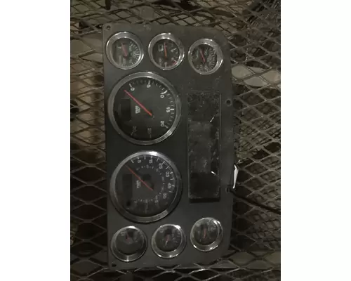 KENWORTH T700 GAUGE CLUSTER