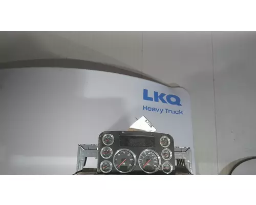 KENWORTH T700 GAUGE CLUSTER