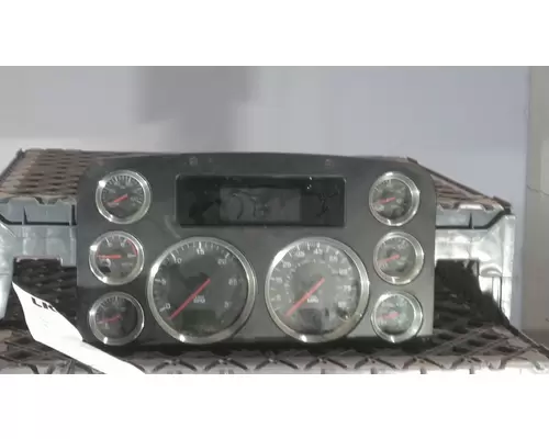 KENWORTH T700 GAUGE CLUSTER