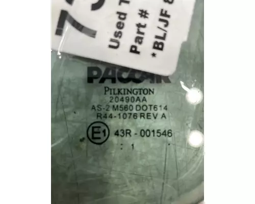 KENWORTH T700 Glass