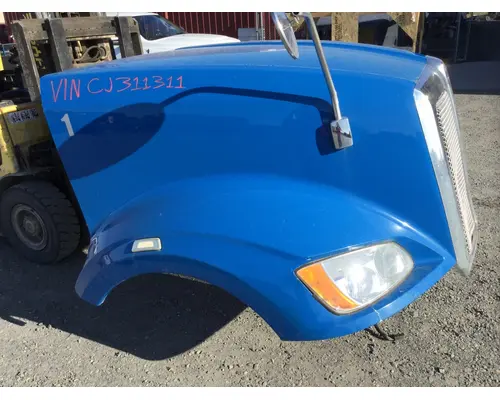 KENWORTH T700 HOOD