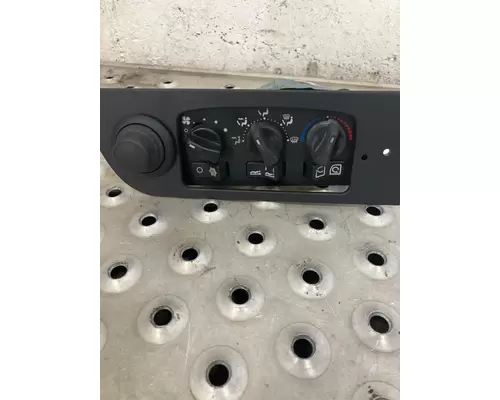 KENWORTH T700 HeaterAir Cond Parts, Misc