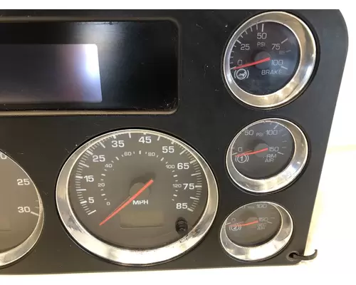 KENWORTH T700 Instrument Cluster