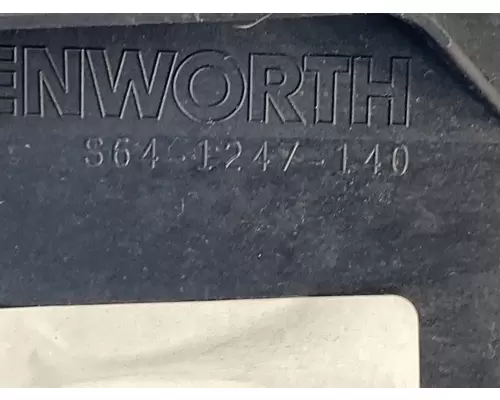KENWORTH T700 Instrument Cluster