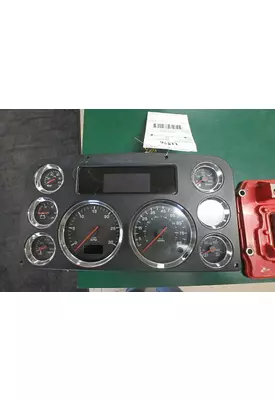 KENWORTH T700 Instrument Cluster