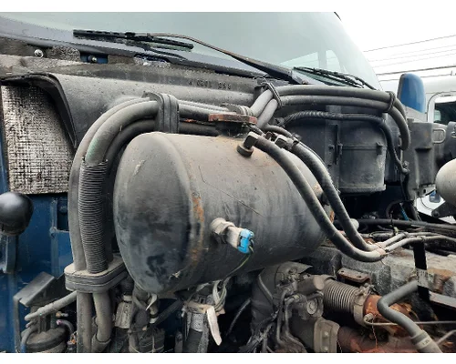 KENWORTH T700 RADIATOR OVERFLOW TANK