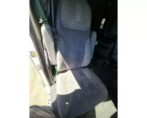 KENWORTH T700 SEAT, FRONT