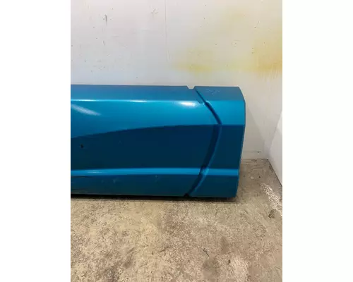 KENWORTH T700 Side Fairing