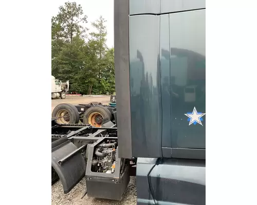 KENWORTH T700 Side Fairing