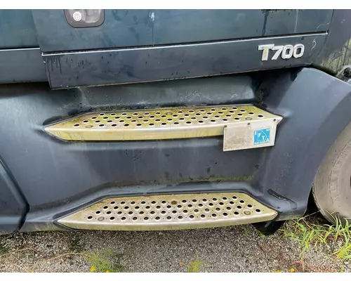 KENWORTH T700 Side Fairing