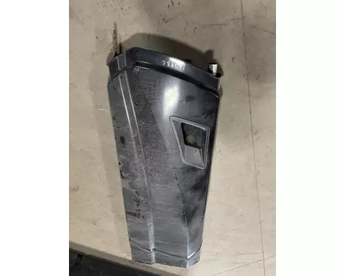 KENWORTH T700 Skirt