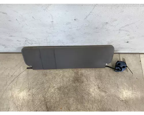 KENWORTH T700 Sun Visor (External)