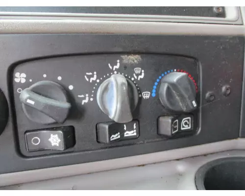 KENWORTH T700 TEMPERATURE CONTROL