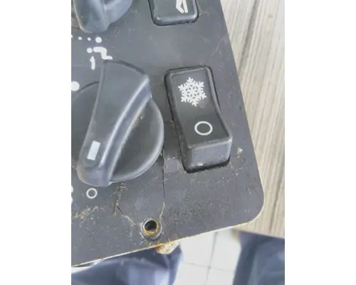 KENWORTH T700 TEMPERATURE CONTROL