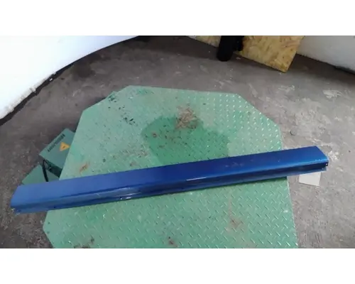 KENWORTH T700 TRIM EXTERIOR