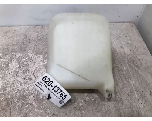 KENWORTH T700 Washer Solvent Reservoir