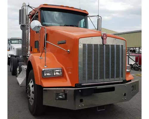 KENWORTH T8 Series Complete Vehicle